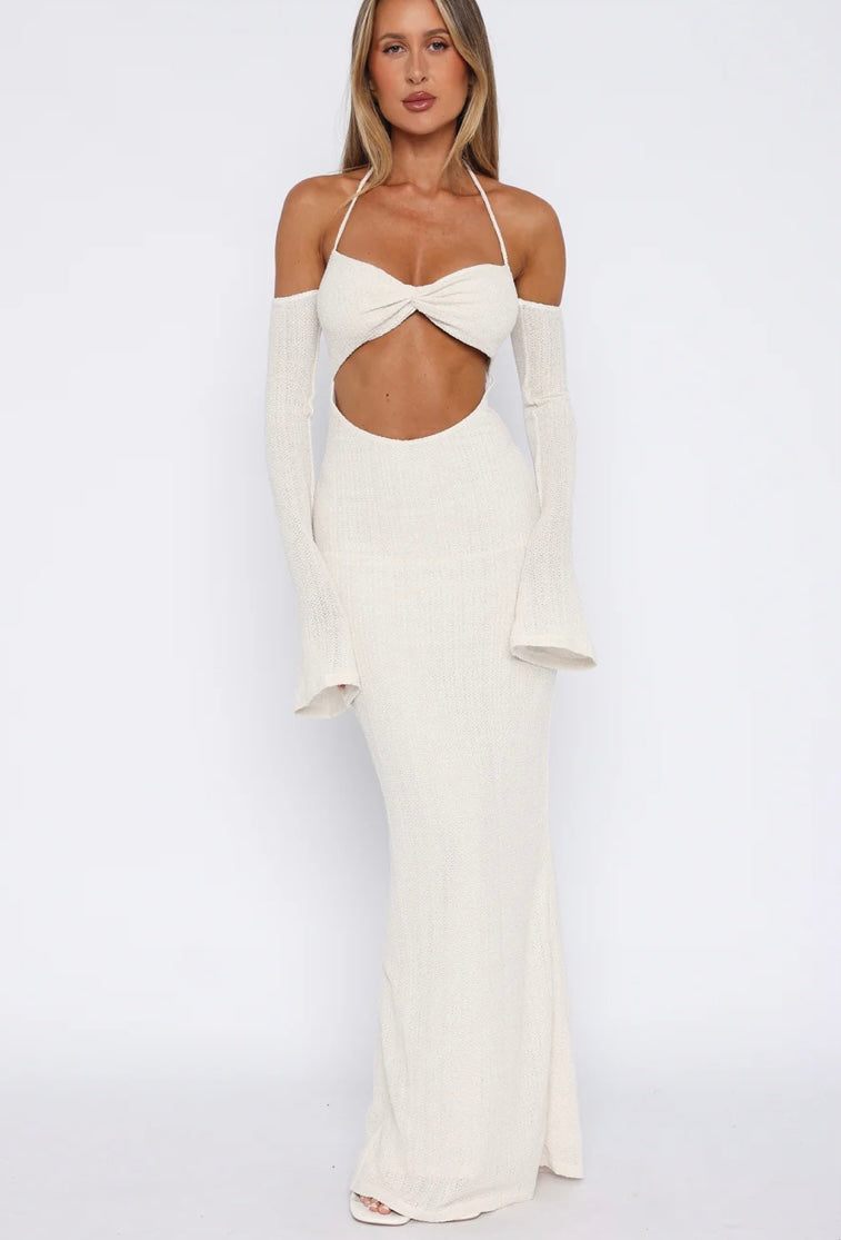 To The Beach Long Sleeve Maxi Dress